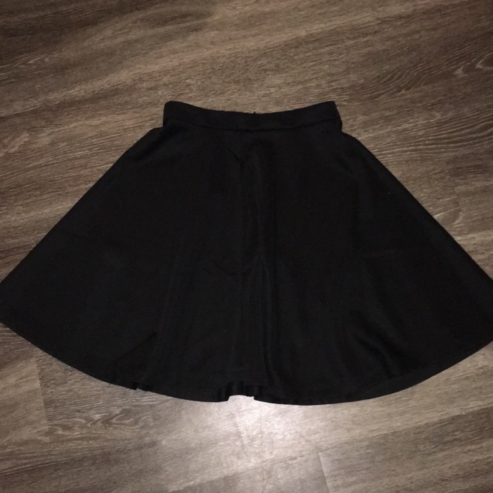 Black skater skirt NEVER WORN